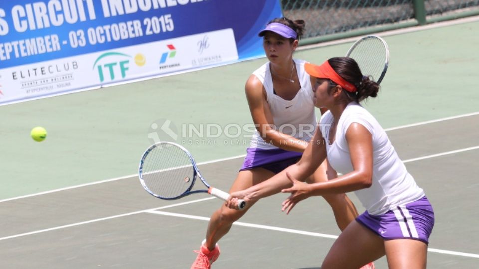 Beatrice Gumulya/Jessy Rompies berhasrat merebut medali emas dalam ajang SEA Games 2019 di sektor ganda putri. Copyright: © Herry Ibrahim/INDOSPORT